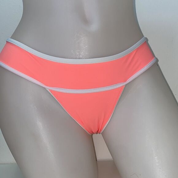 🔥VICTORIA SECRET SWIMSUIT 2pc medium push-up // large New #2 - Picture 7 of 7